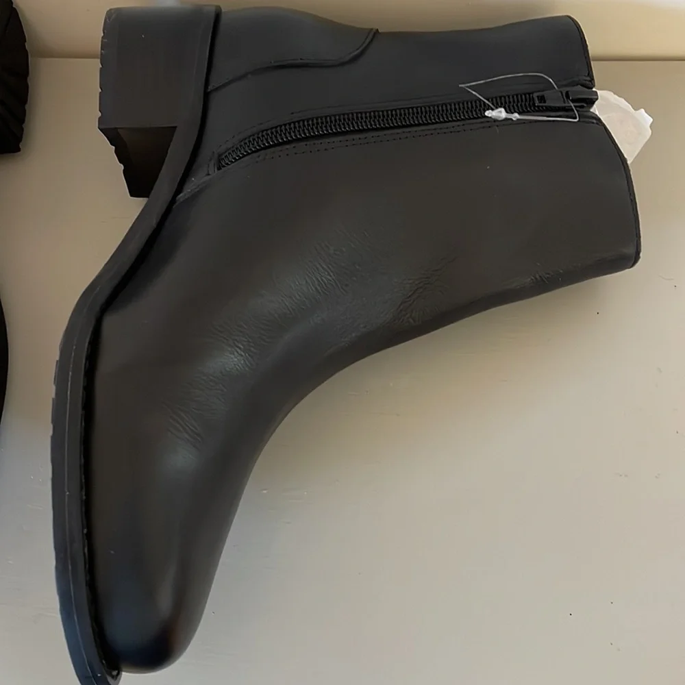 David Tate Black Leather Chelsea-Ankle Boots